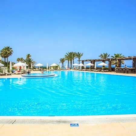 Hotel Vuni Palace Luxury & Beach Club & Casino 5*