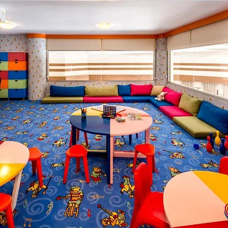 Hotel Vuni Palace Luxury & Beach Club & Casino Kyrenia (Northern Cyprus)