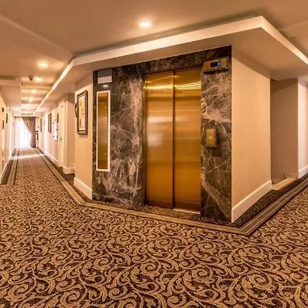Vuni Palace Luxury & Beach Club & Casino Hotel