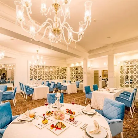 Vuni Palace Luxury & Beach Club & Casino