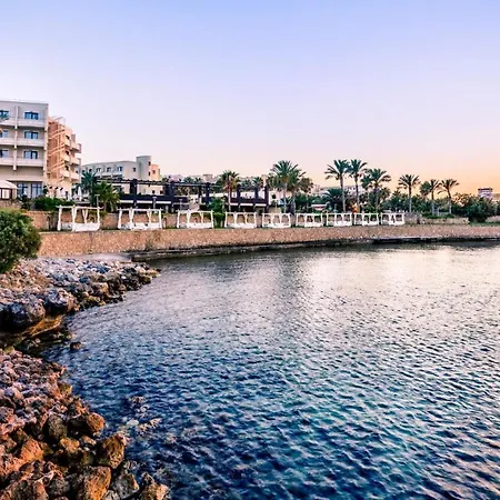 Ξενοδοχείο Vuni Palace Luxury & Beach Club & Casino 5*