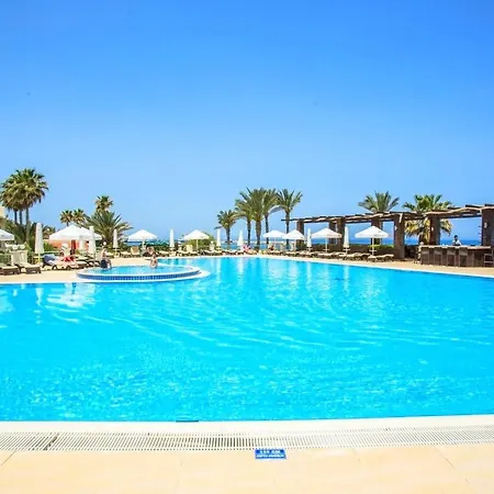 Ξενοδοχείο Vuni Palace Luxury & Beach Club & Casino 5*